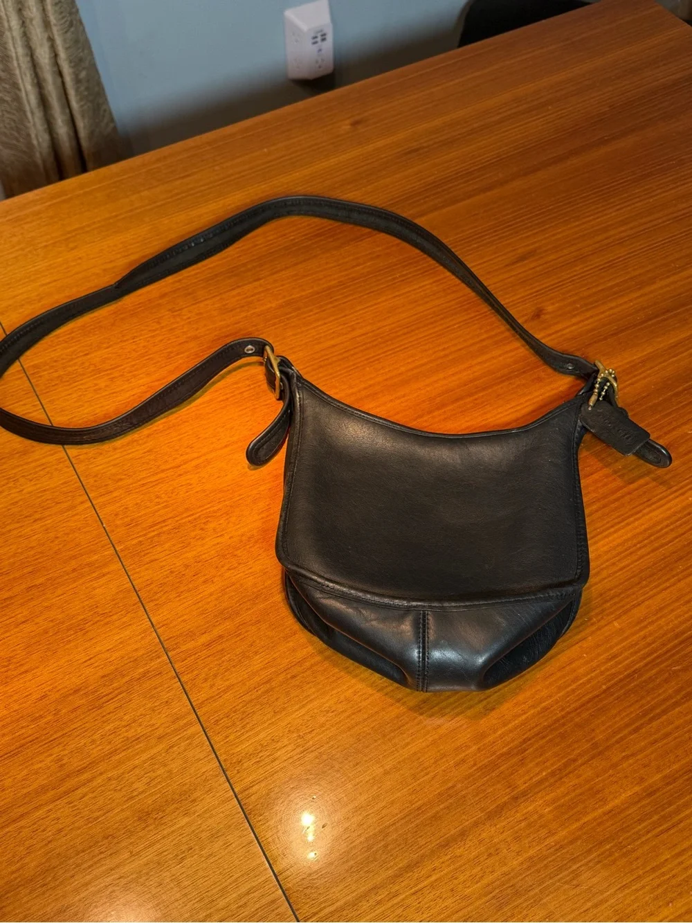 Vintage Coach Janice Legacy #9950 Black Leather Shoulder Bag with Brass Buckle